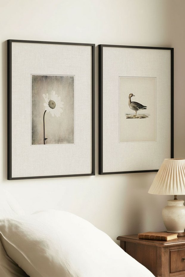 2 Pieces of White Flower and Duck Vintage Paintings with Black Wooden Frames