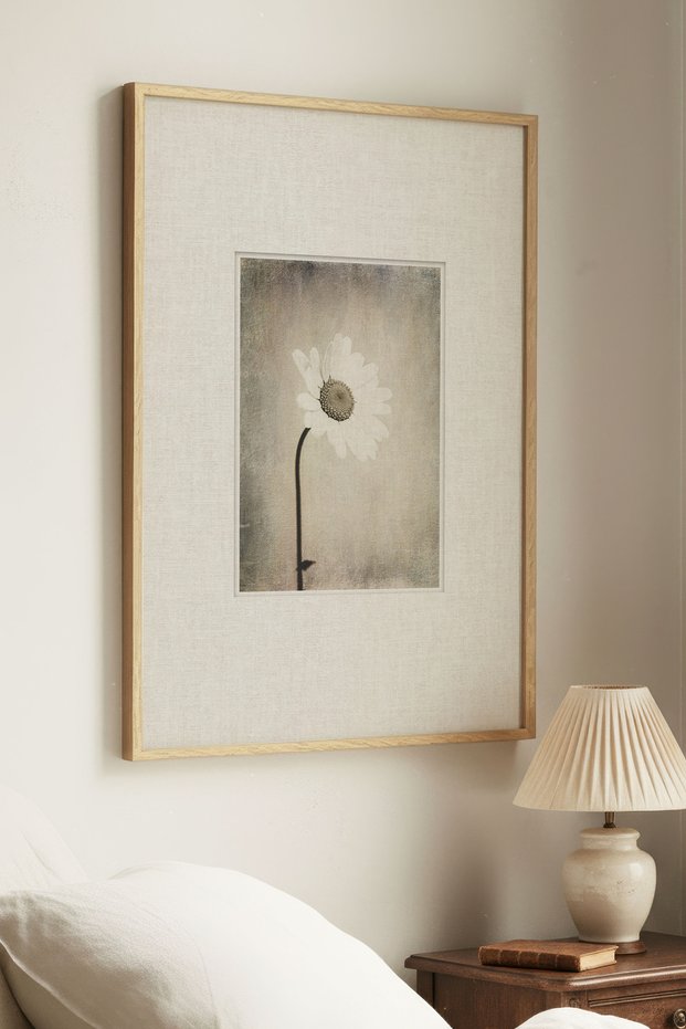 1 Piece Elegant Single White Flower Vintage Painting with Natural Wooden Frame