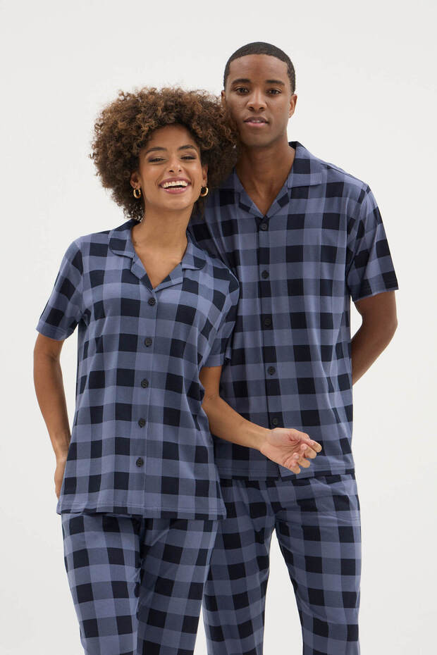 Valentine's Day New Season Concept Women's and Men's 2-Piece Pajama Set Special for Couples