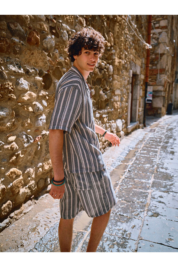 قميص رجالي مخطط بأكمام قصيرة من NEVAVM Farkily Comfy Fit