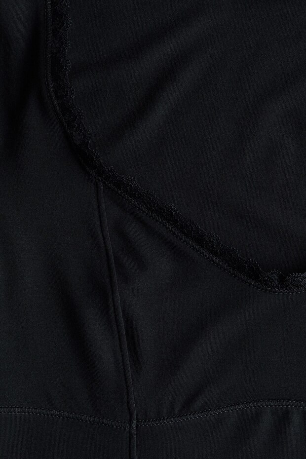 Dantel Şeritli Üst - 2