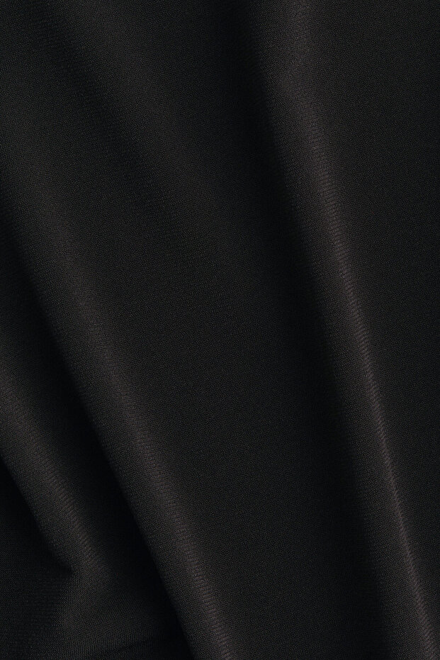 Tek Omuzlu ve Drapeli Üst - 2