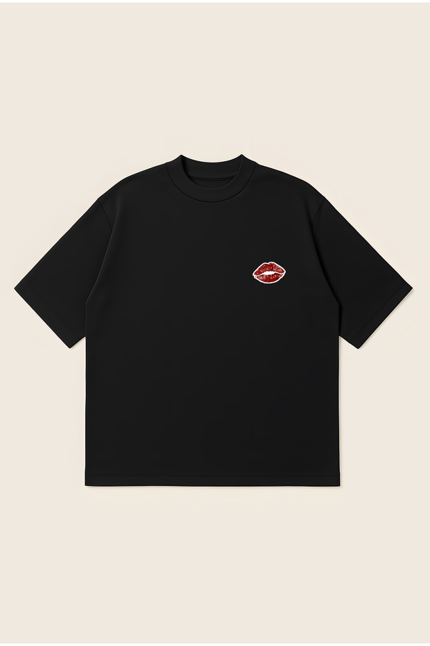 Lipstick Printed Oversize Boxy Cut Unisex 100% Cotton Printed Tshirt |   Streetwear