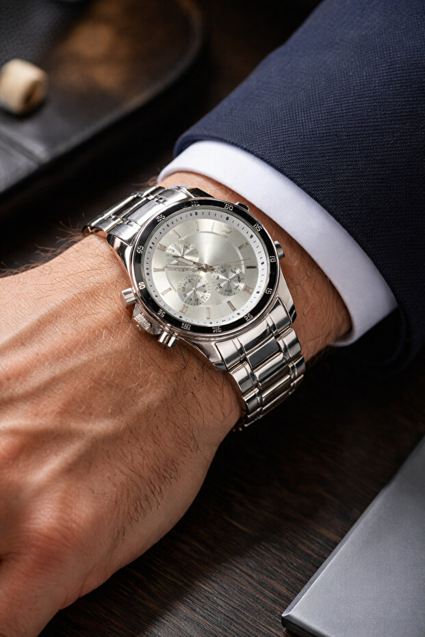 Men's Watch Steel Metal Band – White Dial, Calendar, and Multifunctional Model