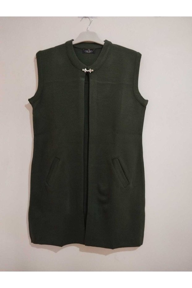 Super Quality, with Brooch, Open Front, 30% Wool Pieces, Steel Knitted, Bellows at the Back, Long Vest