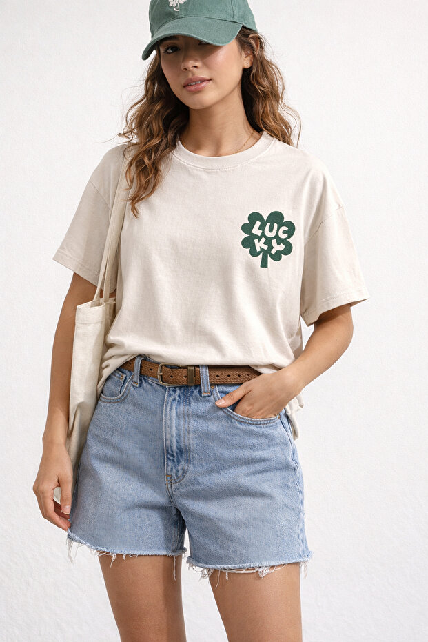 Lucky Yonca Printed Unisex Oversized T-Shirt – Minimal Design Cotton Casual T-Shirt