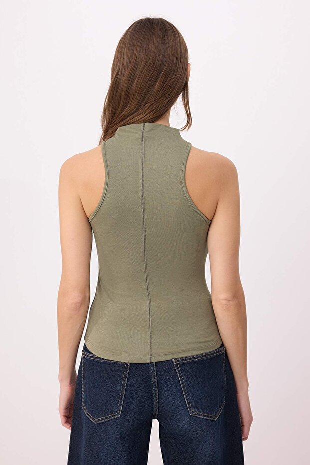 Açık Haki Fitted/Vücuda Oturan Dik Yaka Kolsuz Yumuşak Örme Atlet TWOSS26AL00051 - 4