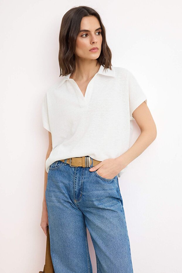 Ekru Regular/Normal Kalıp Polo Yaka Düşük Kol Örme T-Shirt TWOSS26TS00078