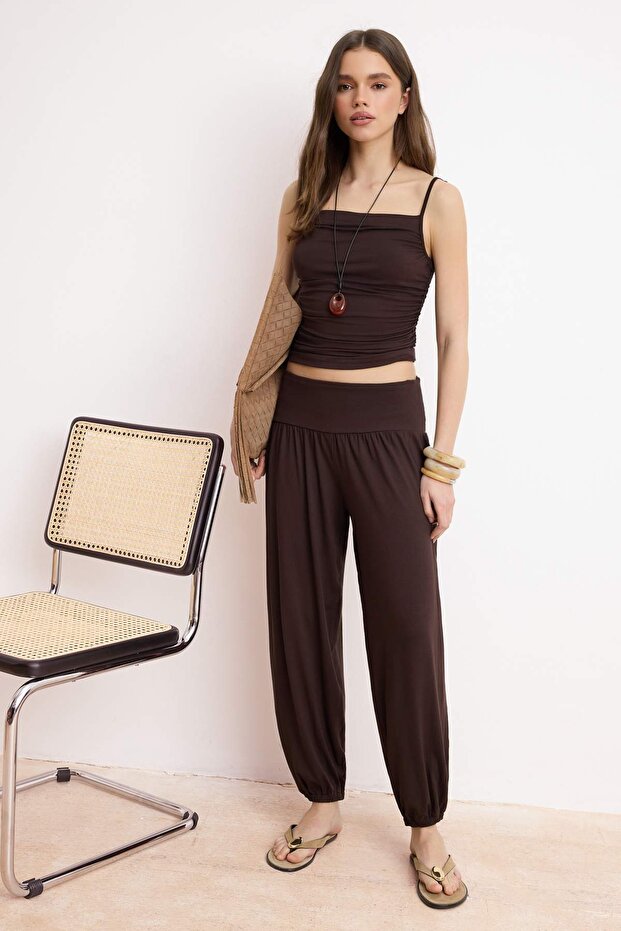 Brown Fitted/Sleeveless Soft Knitted Top and Bottom Set Twoss26Au00075