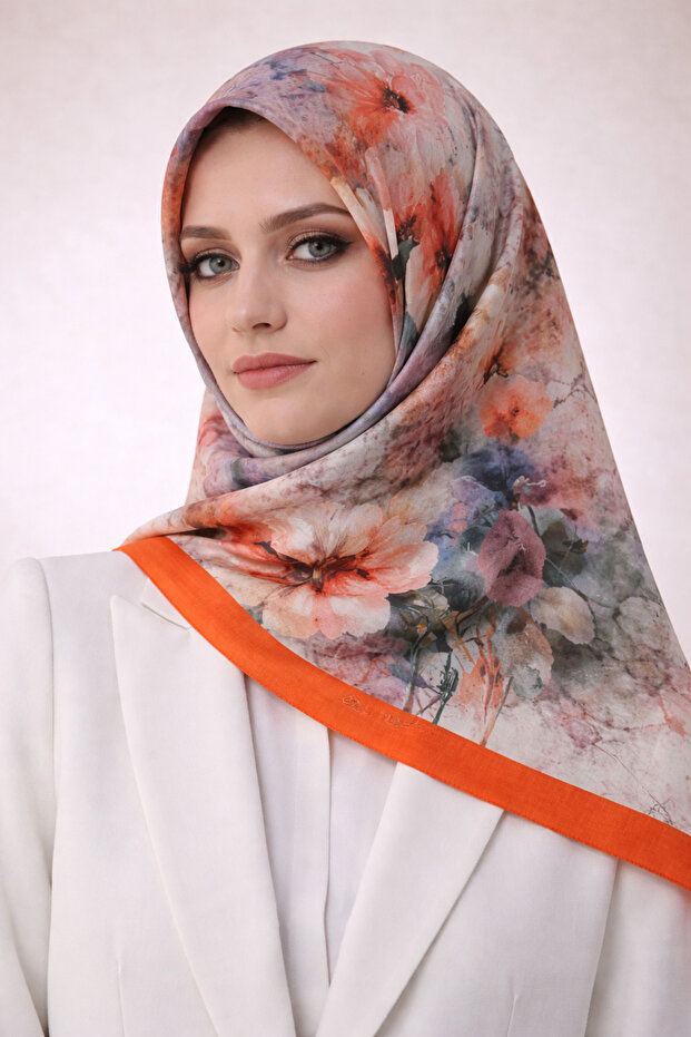 وشاح قطن منقوش بالزهور من إنبا مقاس 90x90 سم
