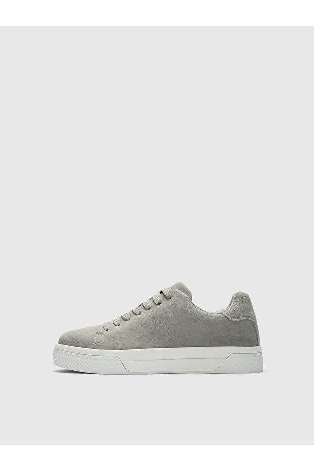Sneakers Wildleder - 1