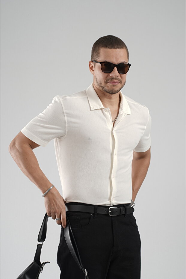 قميص رجالي بأكمام قصيرة من TREND BIZ Regular Fit