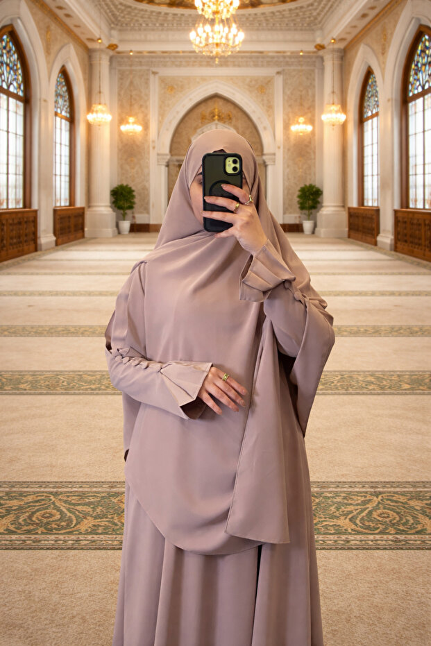 فستان محتشم