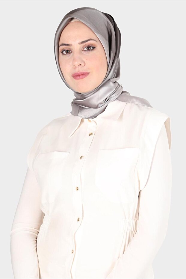 وشاح بنمط ألفينا 8131