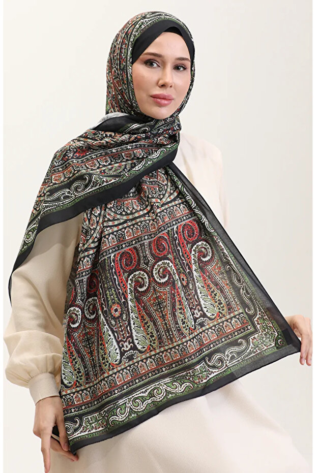 شال ناعم منقوش عرقيًا 90188-03 أسود أخضر