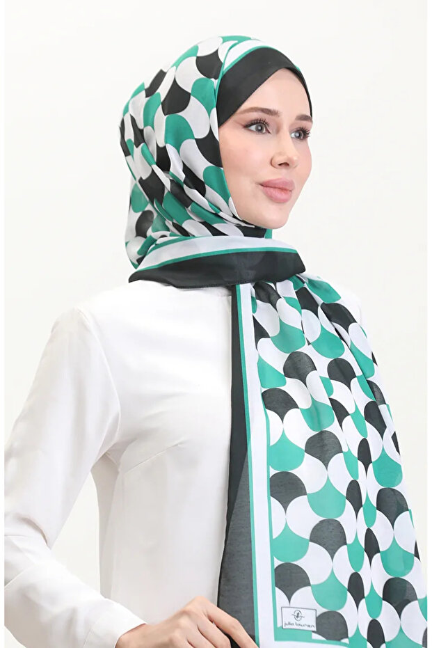 شال ناعم منقوش 70266-07 أسود أخضر