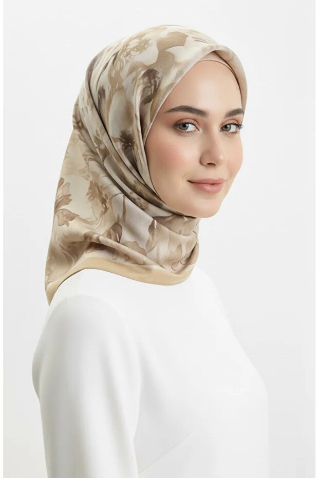 وشاح كهرماني مزخرف 70325-07 لون الزعفران