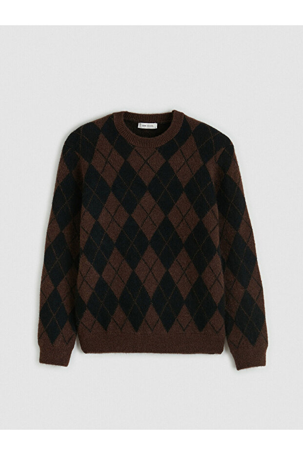 Brown bicycle collar baklava patterned men's knit sweater