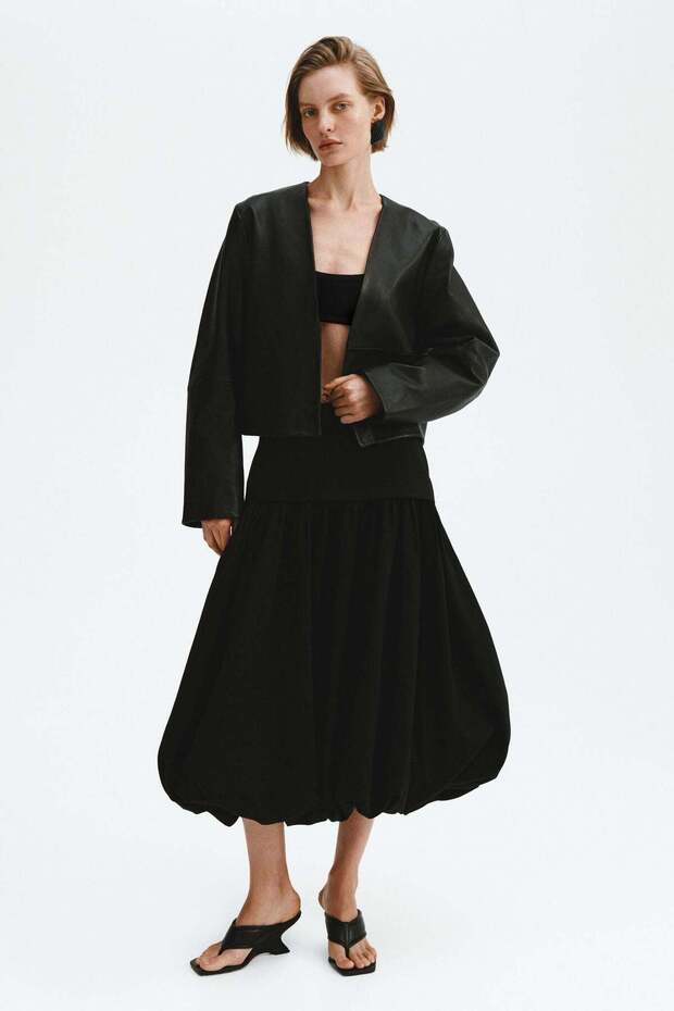 Midi balloon skirt