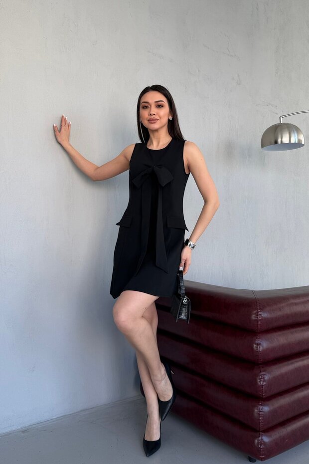 Black Bowknot Zero Sleeve Mini Dress