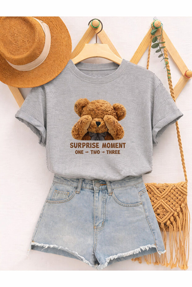 تي شيرت SUPRISE MOMENT كبير الحجم للجنسين