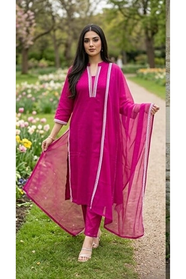 ISHRA BOUTIQUE Women’s Embroidered Kurta Set with Dupatta – Elegant 3/4 Sleeve Kurtis & Pants Set.