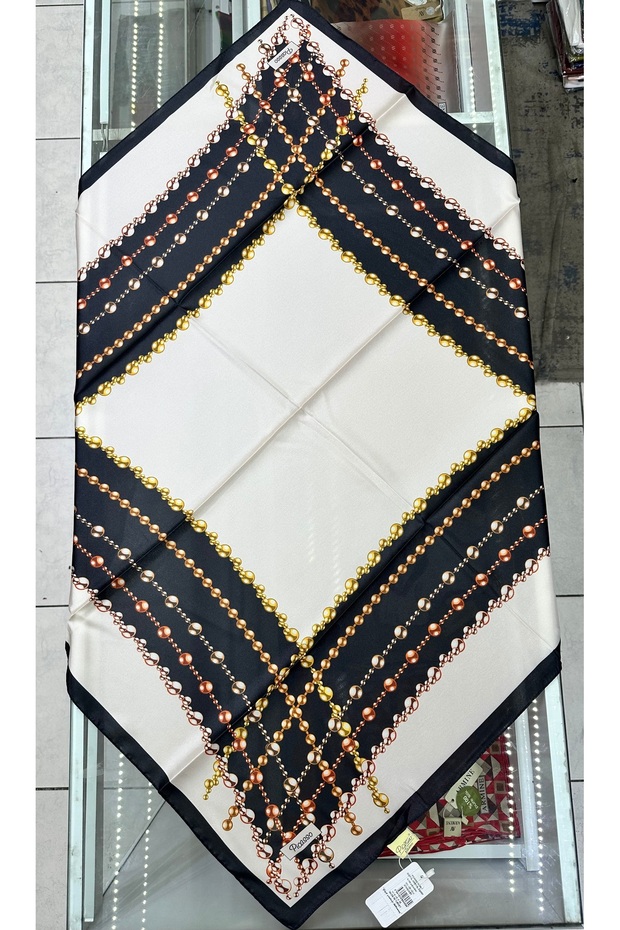 Patterned Crystal Scarf