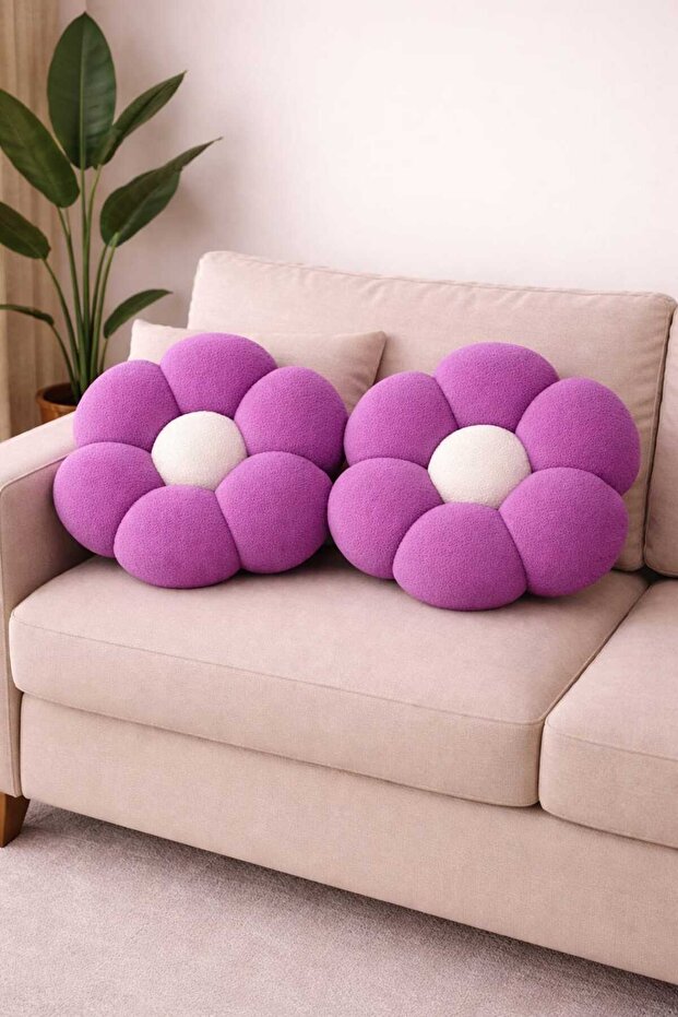 Soft Plush 2-Piece Daisy Decorative Pillow, Antiallergic, Imported Fabric, Spring Elegance Throw Pillow Cushion