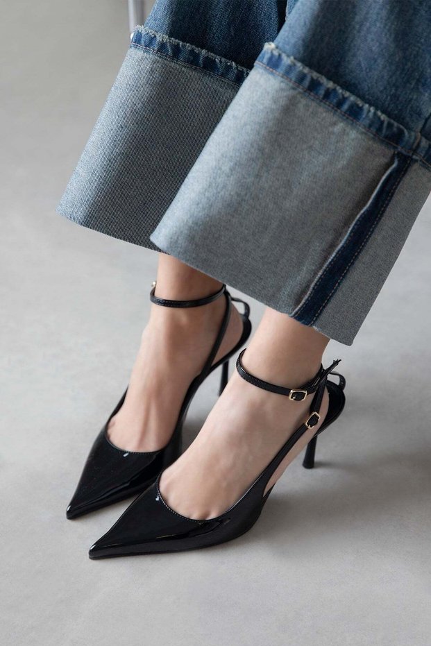Mila Women's Heeled Patent Leather Shoes Black