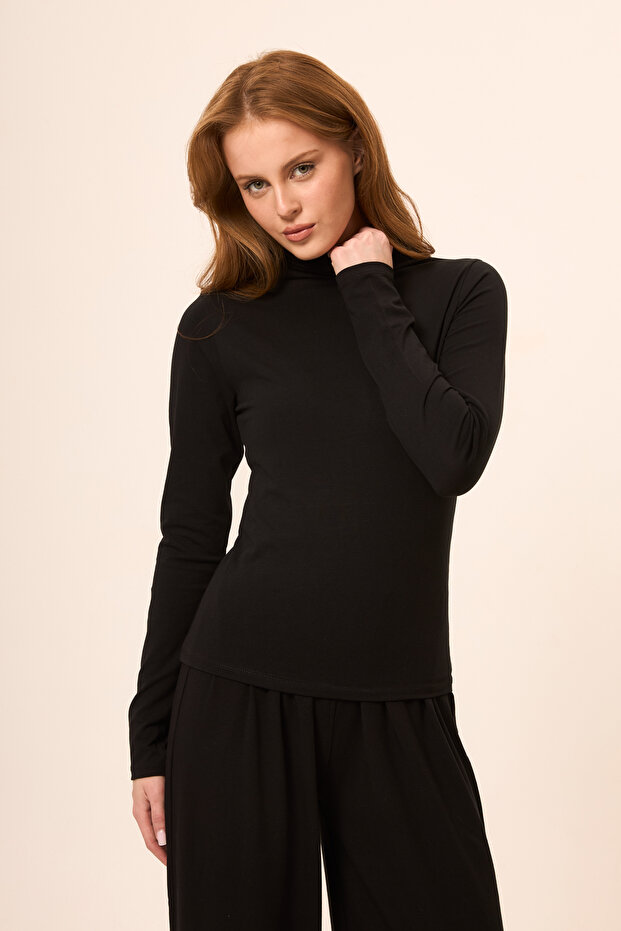Ultra Soft Combed Modal High Collar Blouse