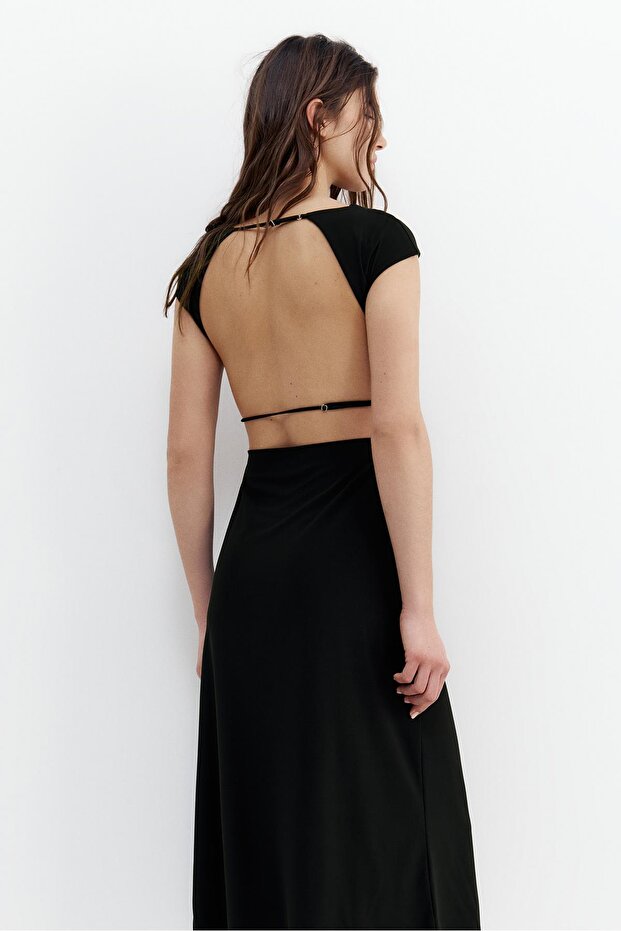 فستان ميدي مفتوح الظهر - 1