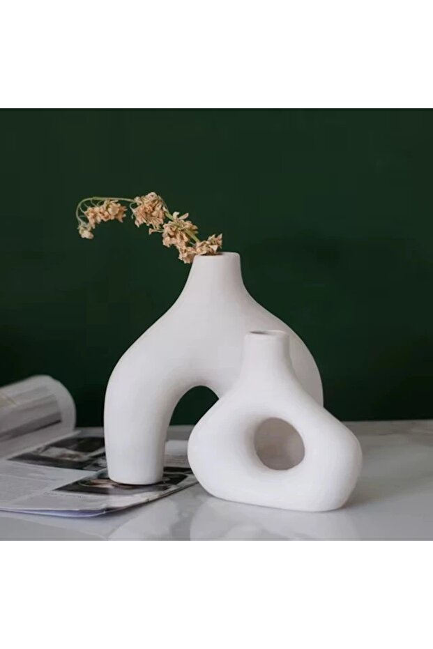 Ceramic Decorative Vases Set – Modern Sculptural Design