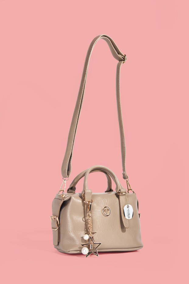 Women's Cream Shiny Patent Leather Star Charm Detailed Hand and Shoulder Strap Bag
