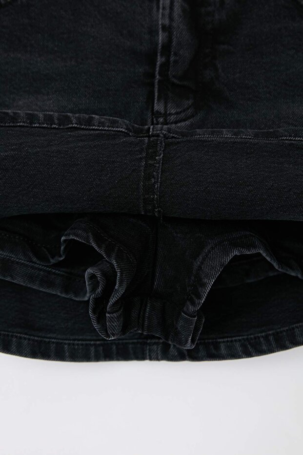 Siyah Az Esnek Mini Denim Şort Etek TWOSS26SR00052 - 9