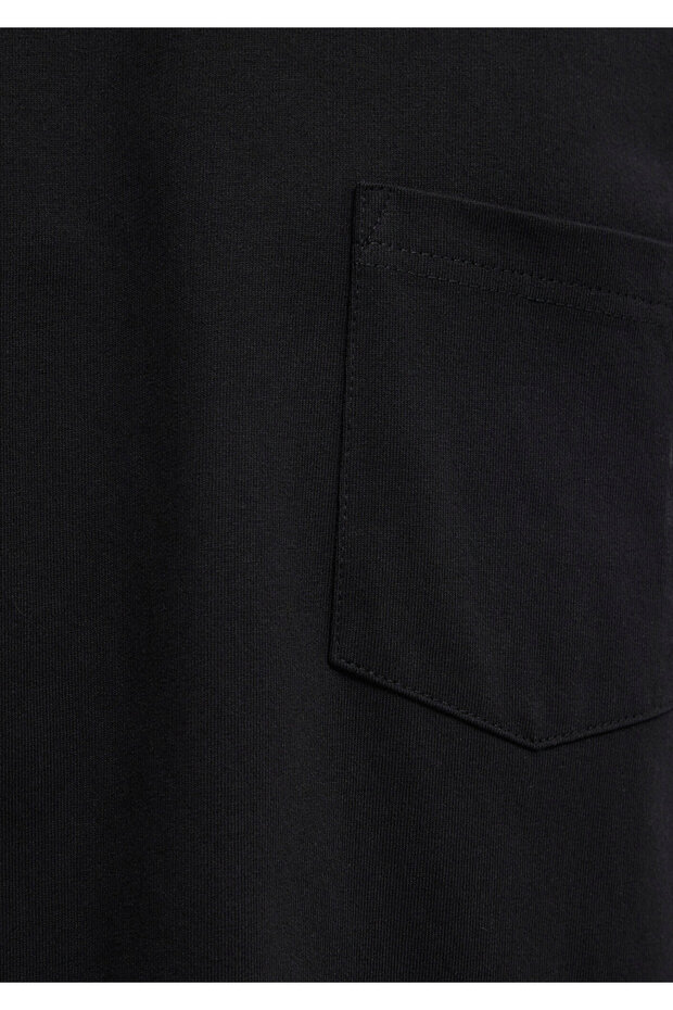 Cep Detaylı Siyah Basic Tişört Loose Fit / Bol Rahat Kesim 066248-900 - 7
