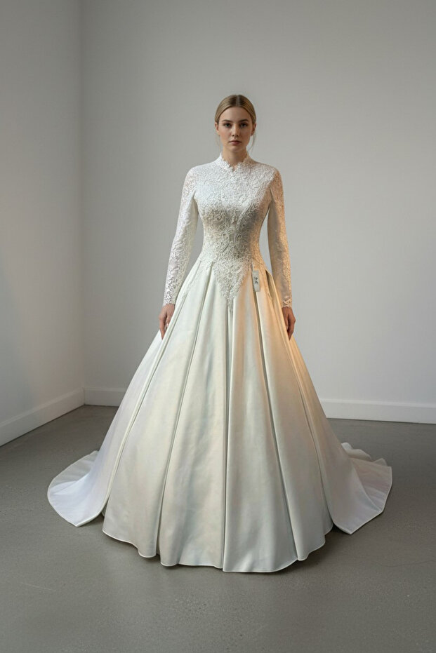 Hijab Off-White Wedding Dress