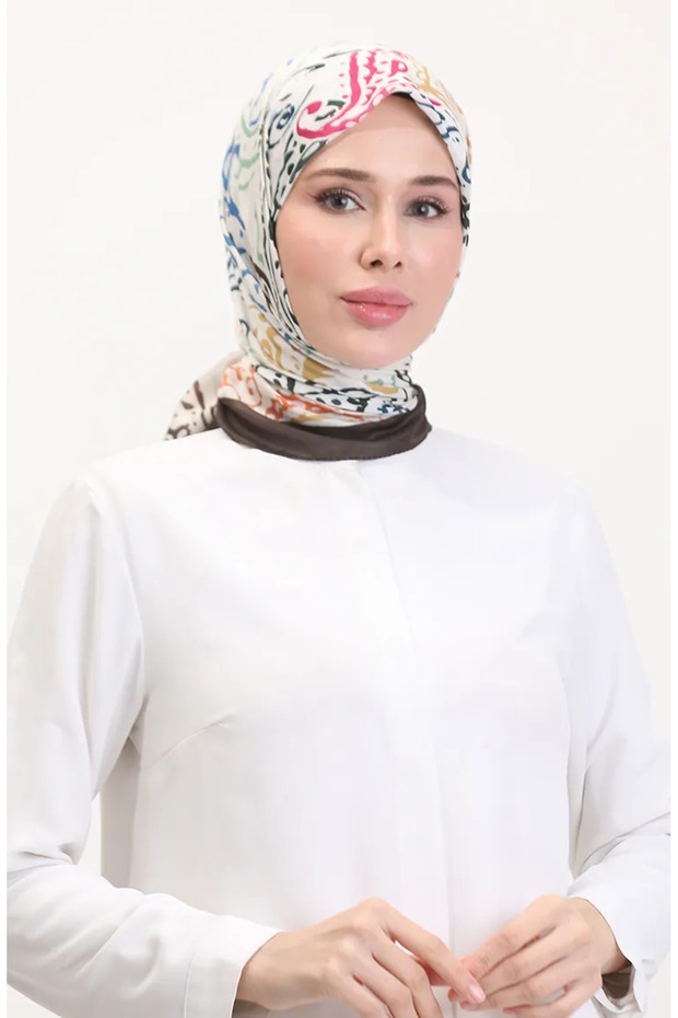 وشاح ناعم منقوش 70243-06 بني مر وأخضر كاجوال