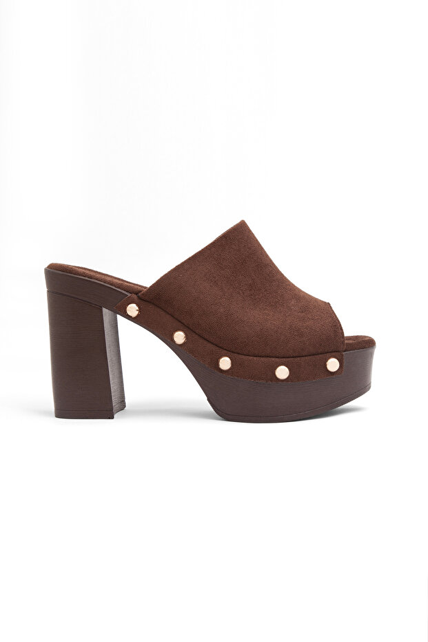K-775 Metal Detailed Wedge Heel Slipper