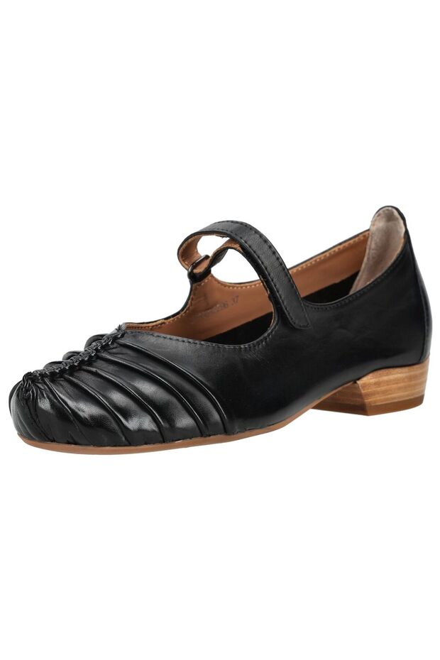 Ballerinas - 1