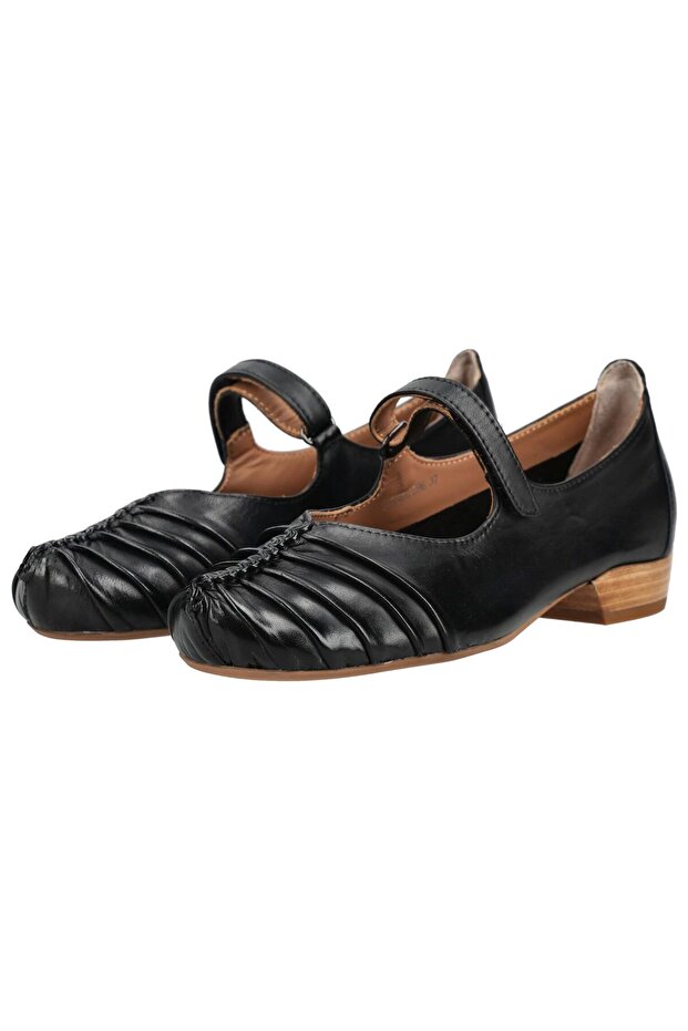 Ballerinas - 3