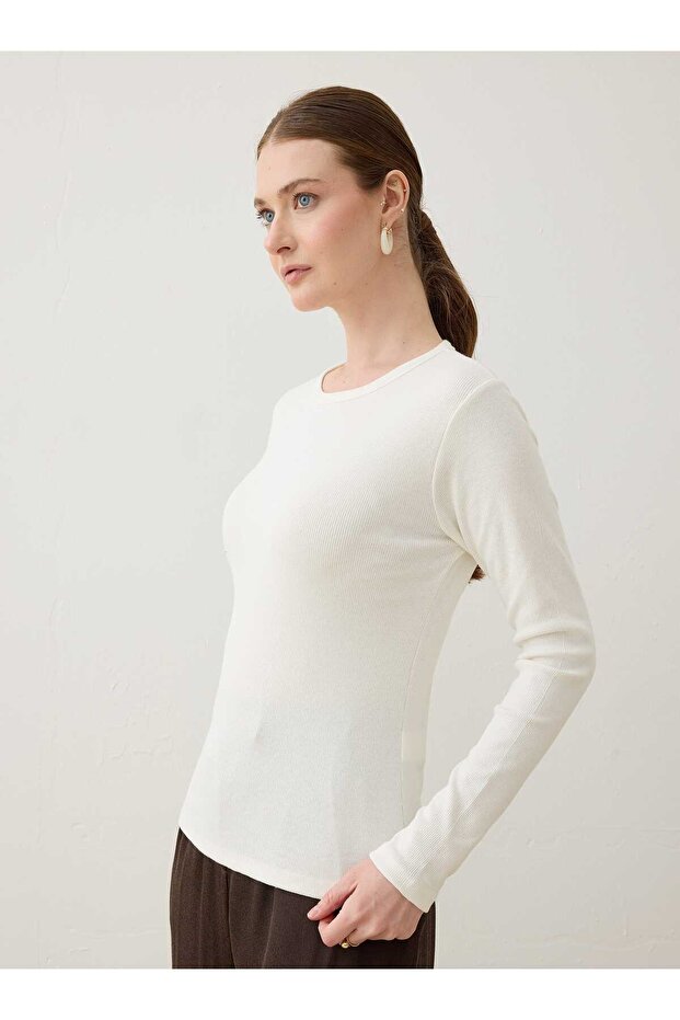 Tricou de damă Basic cu guler rotund - Ecru - - 3