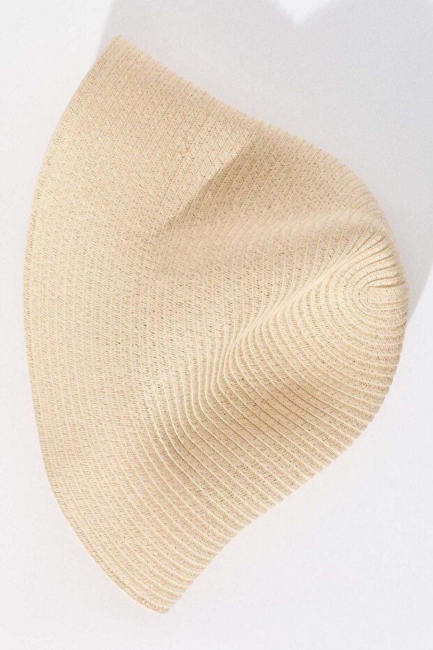Straw hat