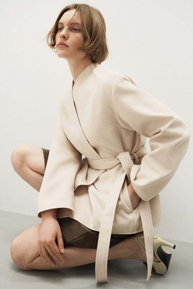 Tie-belt coat
