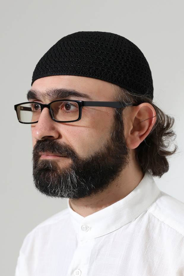 Amber Knitted Prayer Cap, Knitted Motif Prayer Cap Black