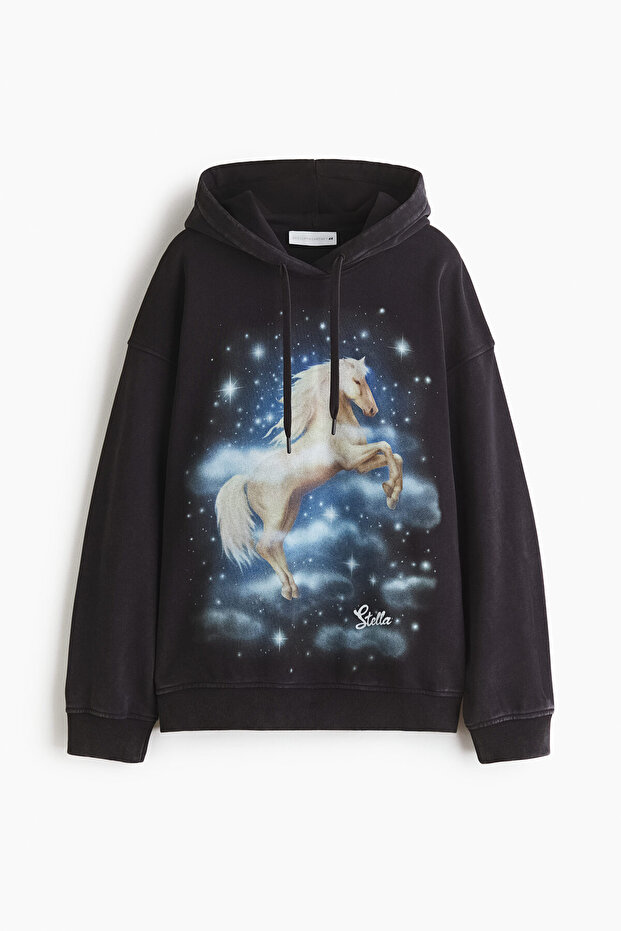 Pamuklu Kapüşonlu Baskılı Üst - 1