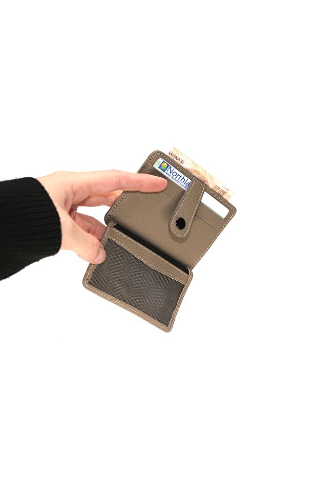 100% Genuine Leather - Convenient Card Holder - Wallet for Men/Women