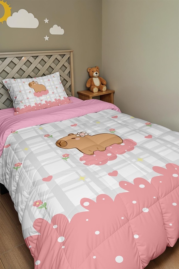 Pink Dreams Capybara Patterned Single Duvet and Pillowcase
