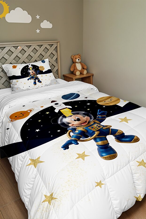 Mickey's Star Dust Patterned Single Duvet and Pillowcase