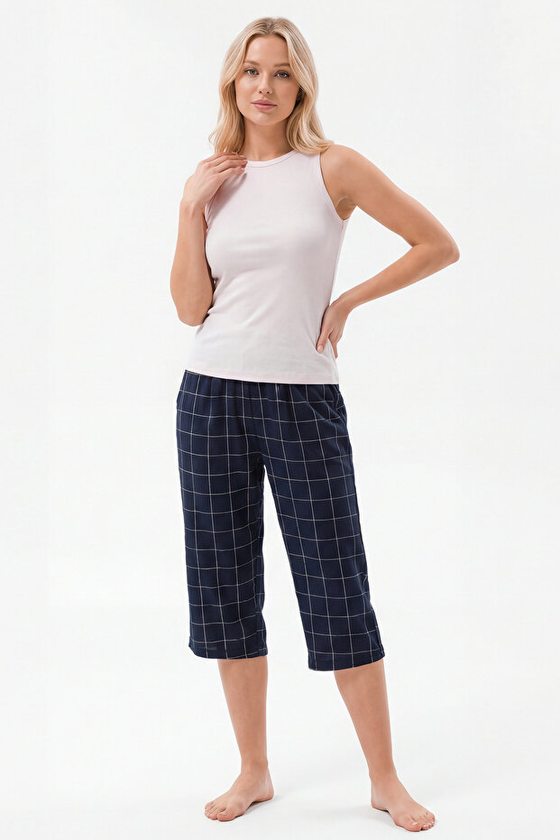 3617 Women's Plaid Woven Single Bottom Capri