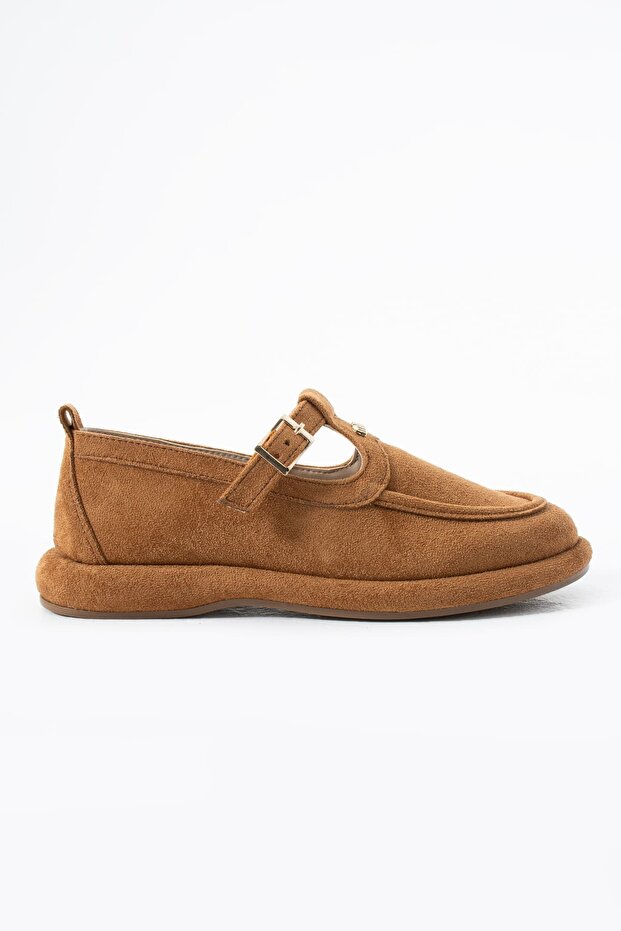 Novento Women's Buckle Elastic Loafer Tan Suede